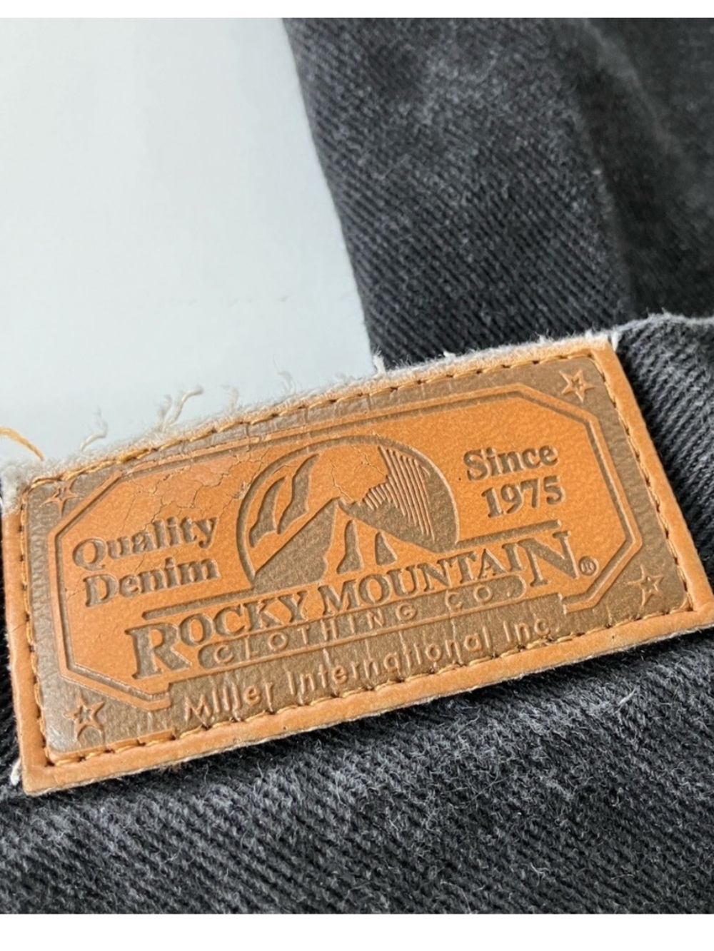 Rocky Mountain | Vintage Relaxed Black Denim XL Inseam High Waist Jeans 29 - Picture 2 of 5